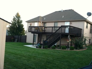 1014 Camelot Dr, Raymore, MO 64083 - photo 4