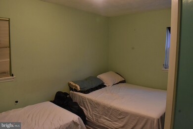 8214 15th Ave, Hyattsville, MD 20783 - photo 4