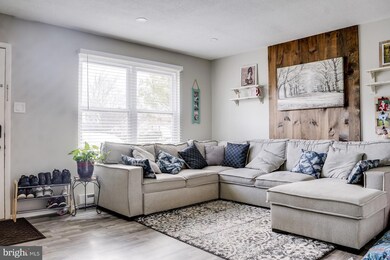 137 Sturbridge Dr, Sicklerville, NJ 08081 - photo 2