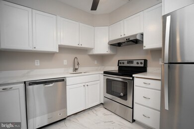 17814 Buehler Rd unit 158, Olney, MD 20832 - photo 7