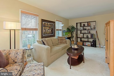 2408 Alsop Ct, Reston, VA 20191 - photo 4