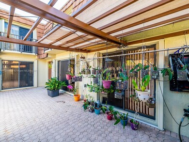 11916 SW 11th Ct, Davie, FL 33325 - photo 6