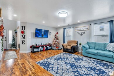 685 E Bullrush Pkwy, Lehi, UT 84043 - photo 5