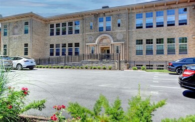 7 Mount Hope Ave unit 210, Providence, RI 02906 - photo 2