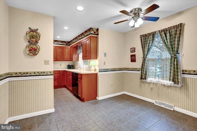 44 Alsace Ave, Temple, PA 19560 - photo 6