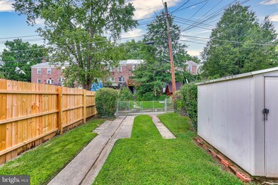 212 Medwick Garth E, Catonsville, MD 21228 - photo 6