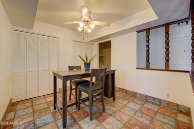2104 N Olive-13