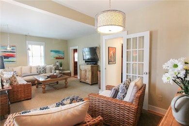 26 3rd St, Newport, RI 02840 - photo 7