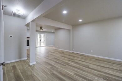 1628 S 5th St, Broken Arrow, OK 74012 - photo 3