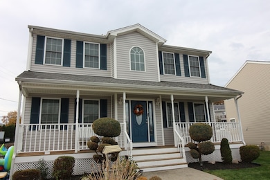 539 Kennedy St, Fall River, MA 02721 - photo 2