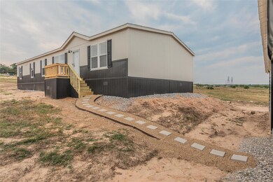 141 Kidd Rd, Boyd, TX 76023 - photo 2