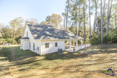903 Massee Ln, Perry, GA 31069 - photo 4