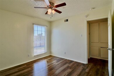 8033 Cambridge Cir unit 35, Fort Worth, TX 76108 - photo 6