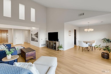 835 Clifton Ct, Benicia, CA 94510 - photo 6