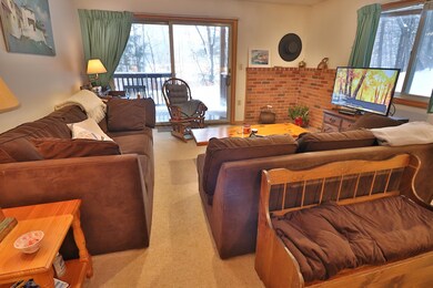 75 Manor Dr unit 1, Lincoln, NH 03251 - photo 3