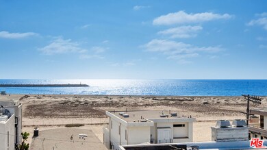 24 Westwind St unit C, Marina Del Rey, CA 90292 - photo 3