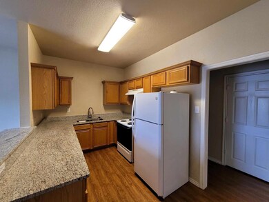 815 Betty Ct unit B, Hurst, TX 76053 - photo 5