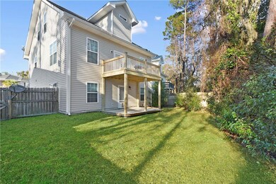 View of back decks, upper and lower high quality,