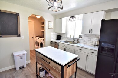 736 Audrey Dr, Homedale, ID 83628 - photo 7