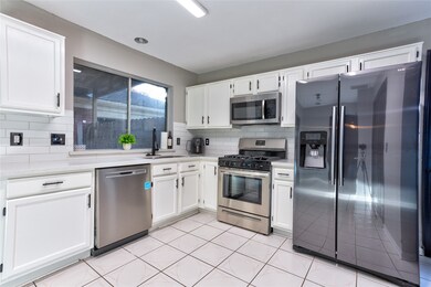 3925 Spring Crest Ct, Pearland, TX 77584 - photo 7