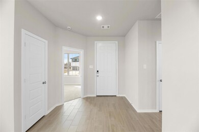 3035 Brittlebush Dr, Fort Worth, TX 76108 - photo 4