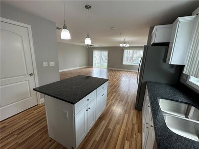 13 Gray Coach Ln unit 1301, Cranston, RI 02921 - photo 5