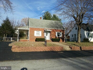 349 W 9th St, Front Royal, VA 22630 - photo 2