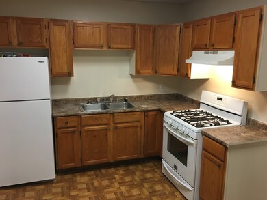 1415 Grand Ave unit U3, Waukegan, IL 60085 - photo 5