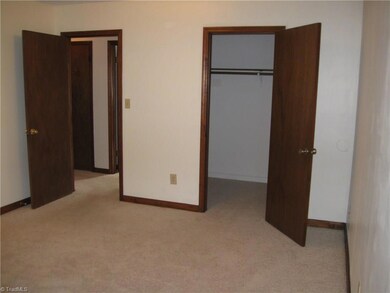 MBR-Main floor with lg closet