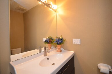 1605 W Sam Houston Pkwy S, Houston, TX 77042 - photo 7