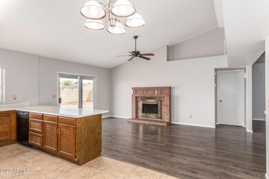 106 W Mclellan Rd, Mesa, AZ 85201 - photo 7