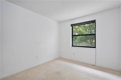 Third bedroom/den