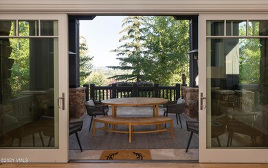 78_aspen_meadows_vignette_deck