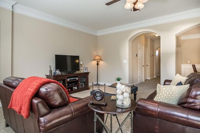 8923 Meadow Sweet Way, Louisville, KY 40228 - photo 5