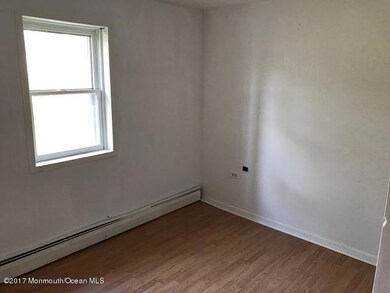 352-599388 bedroom (3)