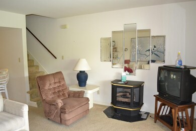 1026 Hancock Cir unit 34, Harrodsburg, KY 40330 - photo 2