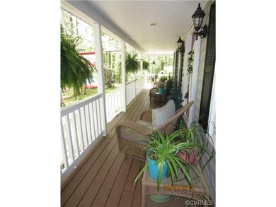 Awesome wrap-porch!