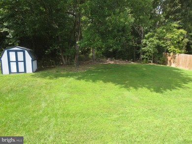 6842 Nashville Rd, Lanham, MD 20706 - photo 2