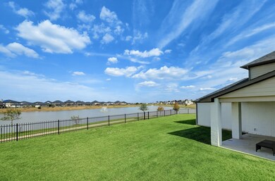 28306 Hannahs Harbor Ln, Katy, TX 77494 - photo 4