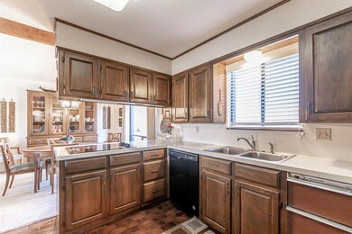 4201 Cimmaron Trail, Granbury, TX 76049 - photo 5