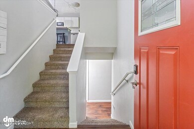05-Front Entry_DMD_4691