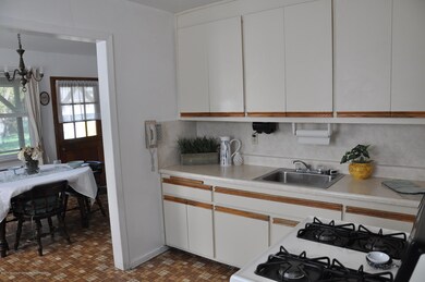 17 Manning St, Red Bank, NJ 07701 - photo 7