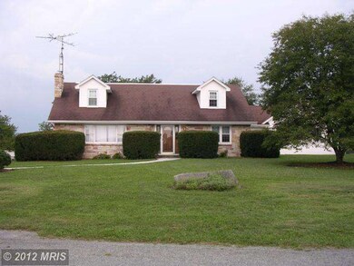 4746 Heckman Dr, Saint Thomas, PA 17252 - photo 2