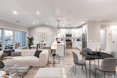 18 Ocean Watch Ct unit 18, Freeport, NY 11520 - photo 6