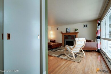 Entry to living room