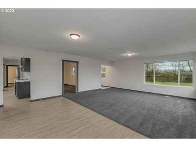 14999 S Highway 211, Molalla, OR 97038 - photo 7