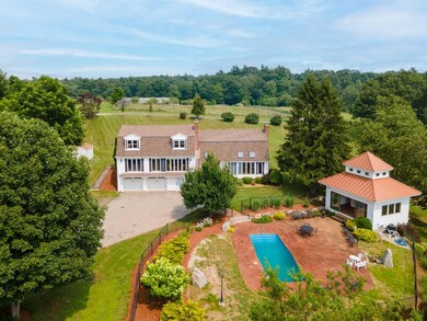 126 Bush Hill Rd, Hudson, NH 03051 - photo 2