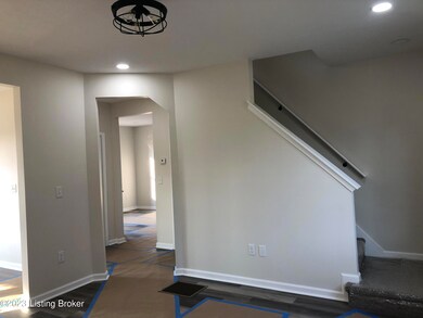 10105 Vista Hills Blvd, Louisville, KY 40291 - photo 3