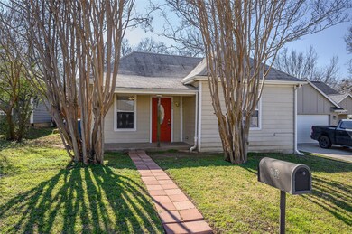 620 W Elm St, Denison, TX 75020 - photo 2