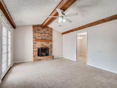 1810 W University St, Shawnee, OK 74804 - photo 6